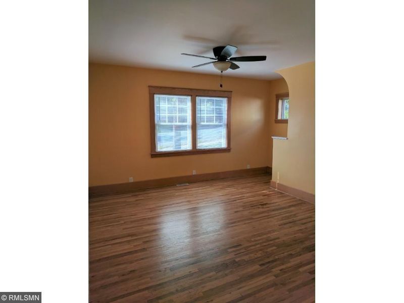 410 Hickory St W, Stillwater, MN 55082
