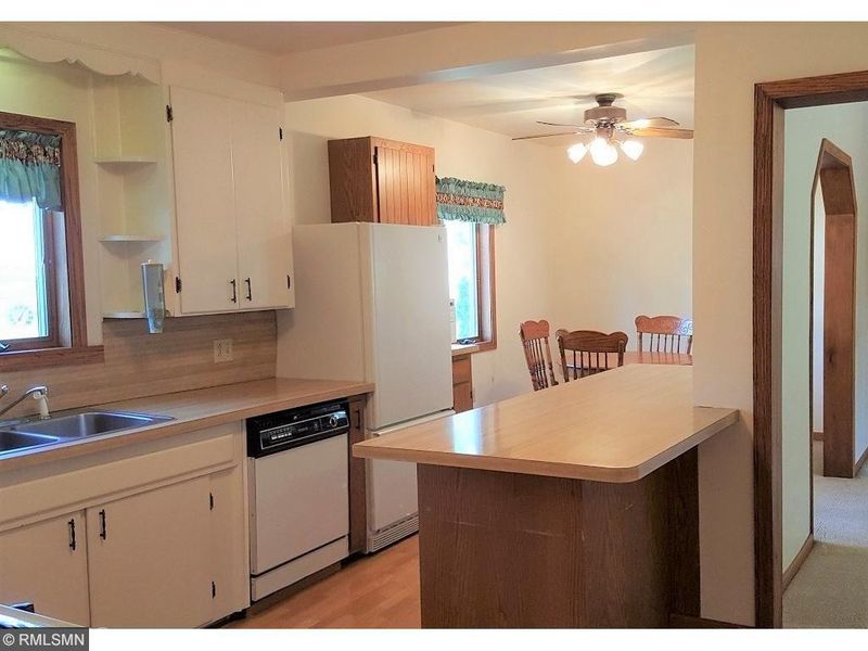 1207 Myrtle St W, Stillwater, MN 55082