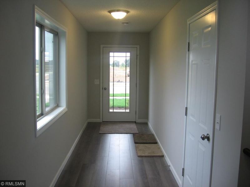 19064 Ivanhoe St, Elk River, MN 55330