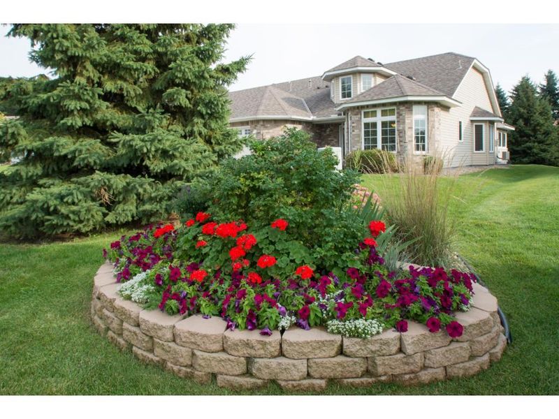 14125 Blackfoot St NW, Andover, MN 55304