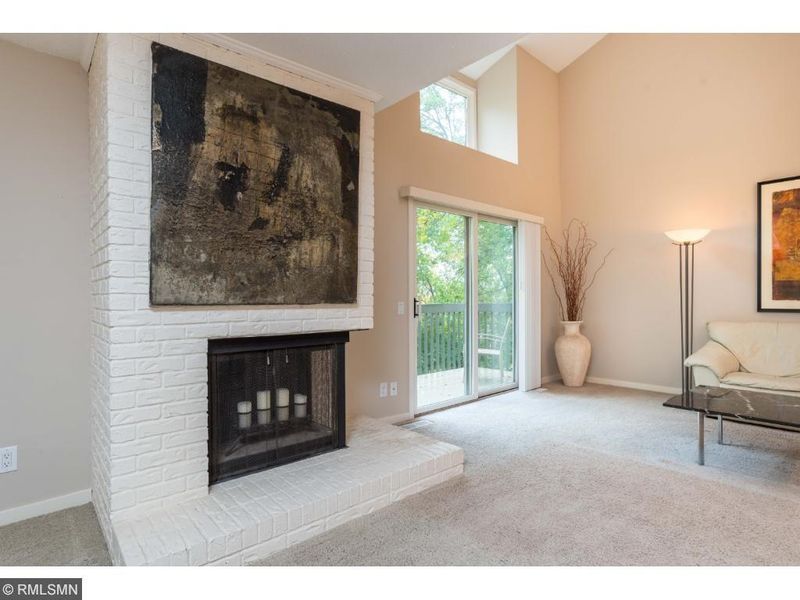 5937 Carter Ln, Minnetonka, MN 55343