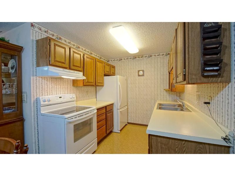 1828 Perlich Ave #2H, Red Wing, MN 55066