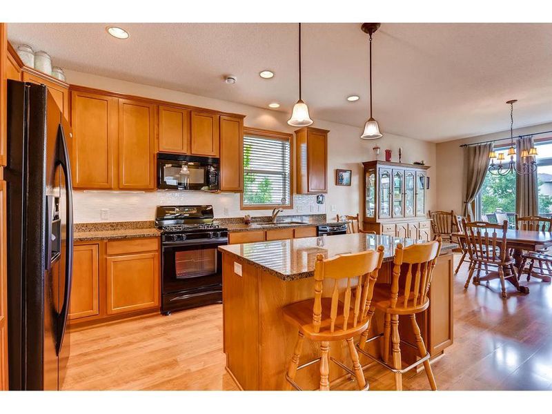 6749 Troy Ln N, Maple Grove, MN 55311
