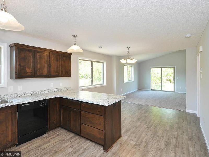 935 Link Dr SE, Pine City, MN 55063