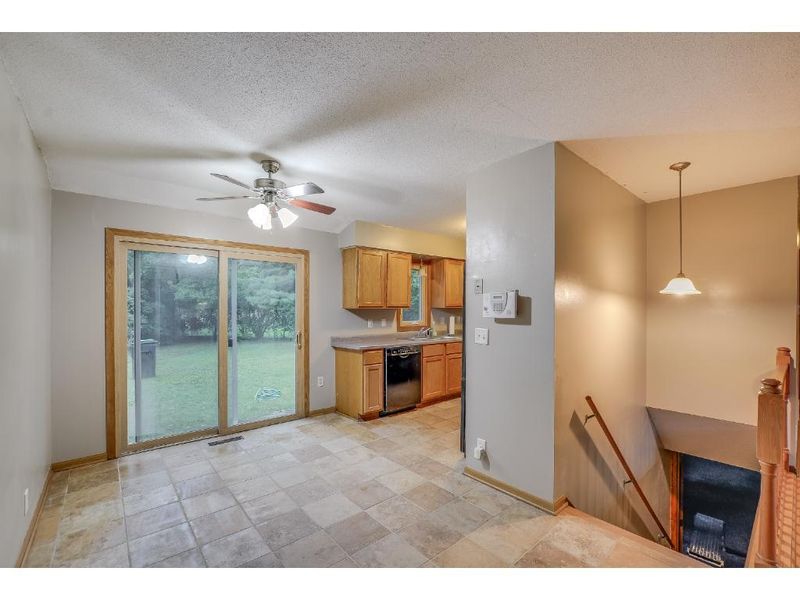 1391 75th Ave NE, Fridley, MN 55432