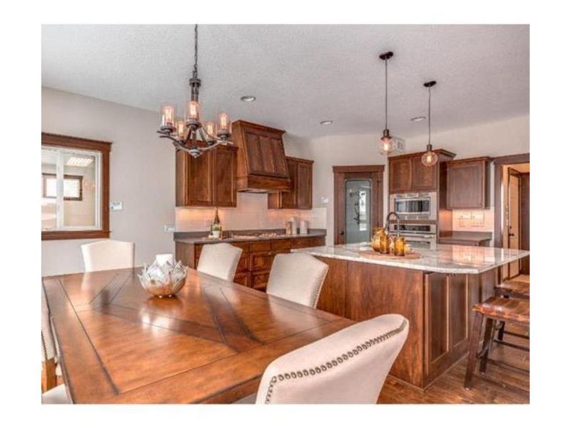 20090 Harvest Dr, Lakeville, MN 55044