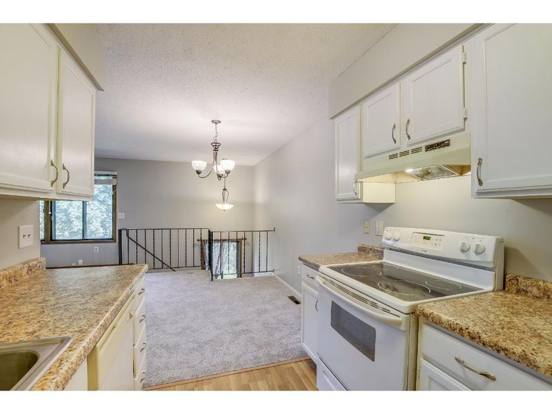 873 105th Ave NW, Coon Rapids, MN 55433