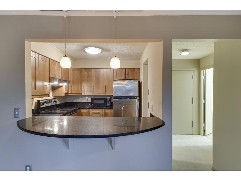3320 Louisiana Ave S #305, Saint Louis Park, MN 55426