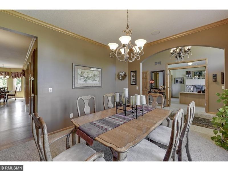 15110 Jeffers Ps NW, Prior Lake, MN 55372