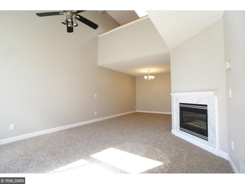 2042 Willow Cir, Hugo, MN 55038