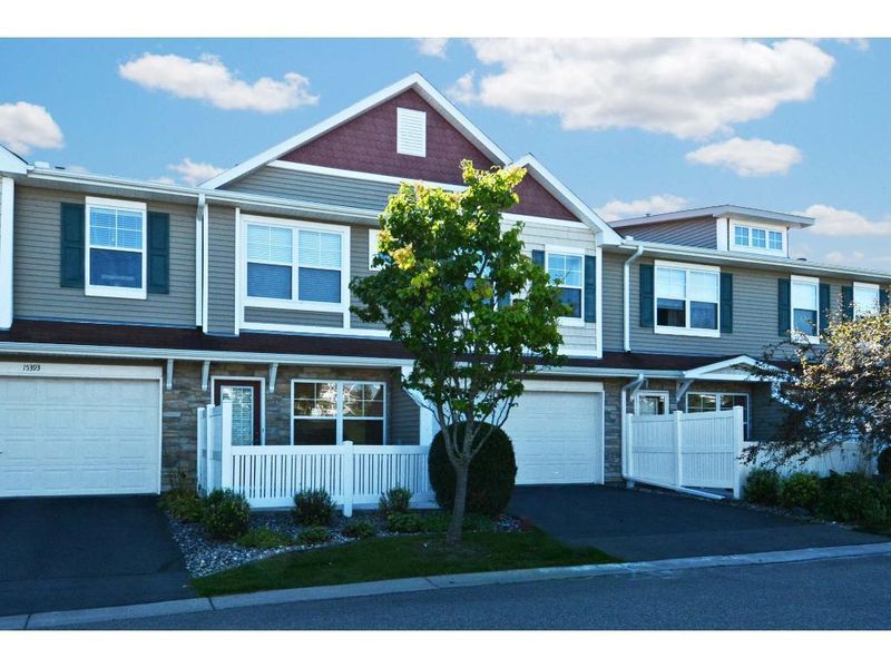 15391 60th Ave N, Plymouth, MN 55446