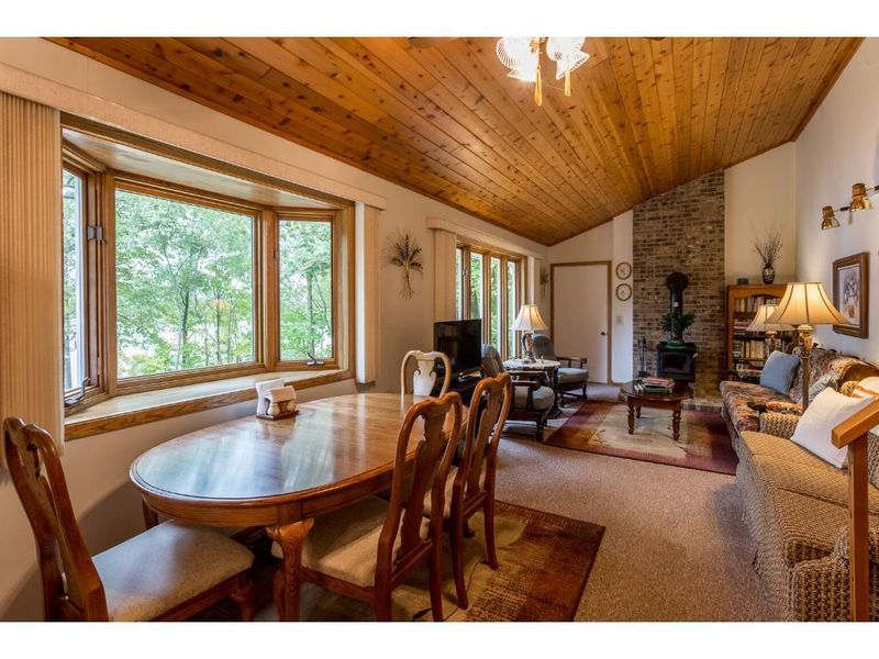 1585 Suzanne Dr NE, Longville, MN 56655