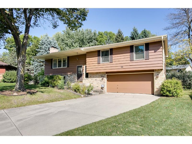 195 17th Ave SW, New Brighton, MN 55112