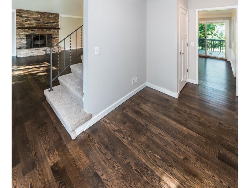16686 Meadowbrook Ln, Wayzata, MN 55391