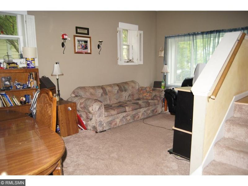 312 1st St, Mora, MN 55051