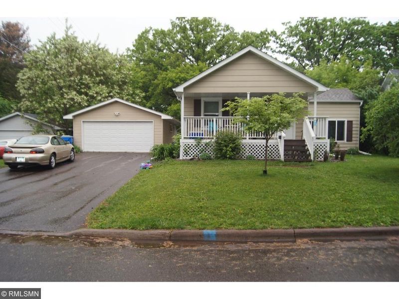 312 1st St, Mora, MN 55051