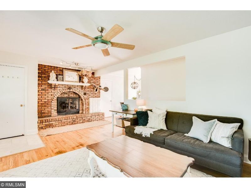 2820 123rd Ave NW, Coon Rapids, MN 55433