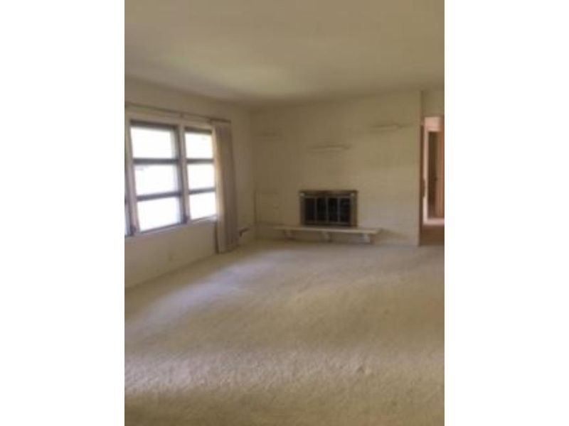 2879 Valle Vista St, New Hope, MN 55427