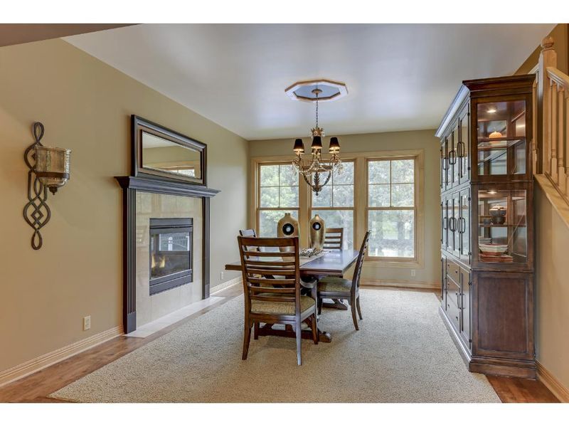 4760 Bayside Rd, Maple Plain, MN 55359