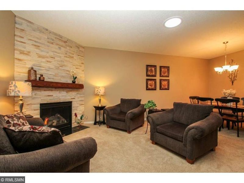 3201 126th Ave NE #D, Blaine, MN 55449