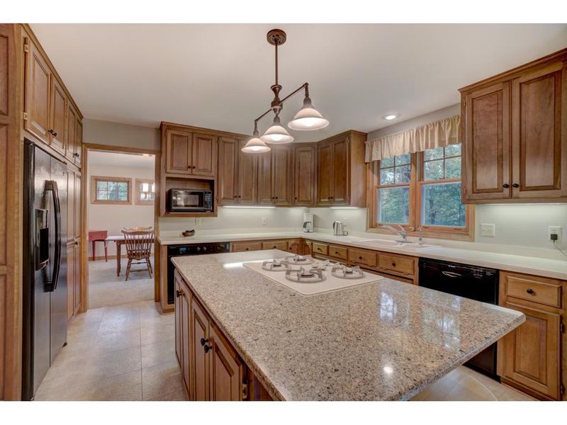 5290 Odell Ave S, Afton, MN 55001