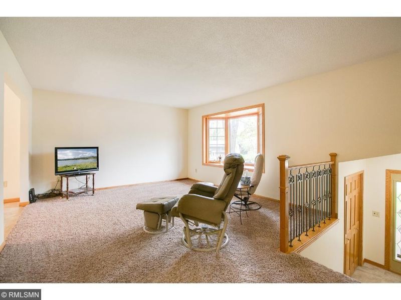 4124 Wildwood Dr NE, Ham Lake, MN 55304