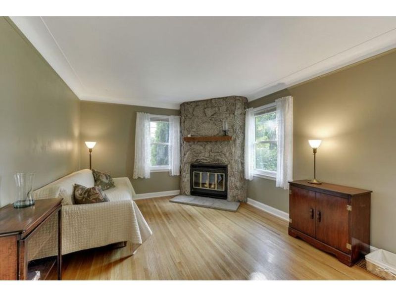 5837 Grand Ave S, Minneapolis, MN 55419