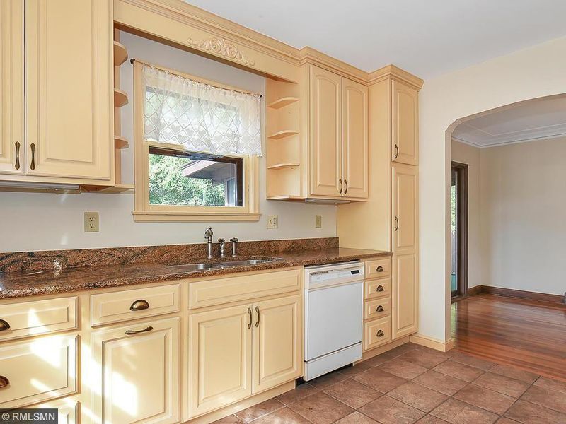 3320 Alabama Ave S, Saint Louis Park, MN 55416