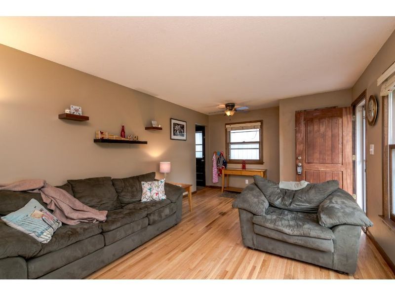 6941 Russell Ave S, Richfield, MN 55423
