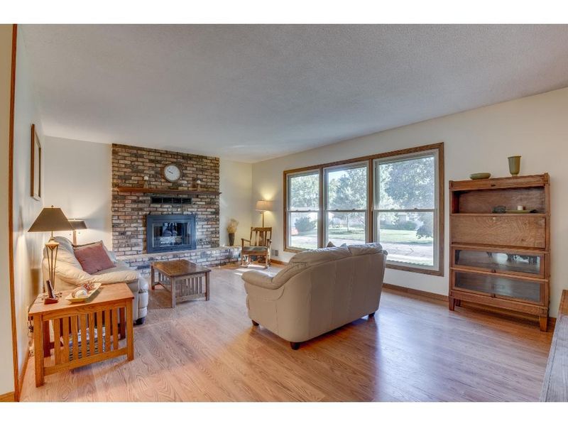 11317 Vera Cruz Ave N, Champlin, MN 55316