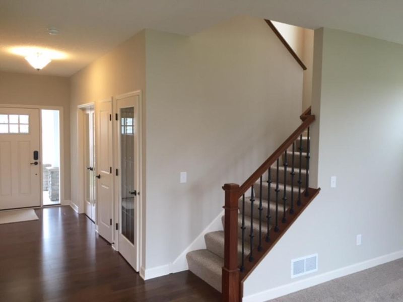 14155 Ailesbury Ave, Rosemount, MN 55068