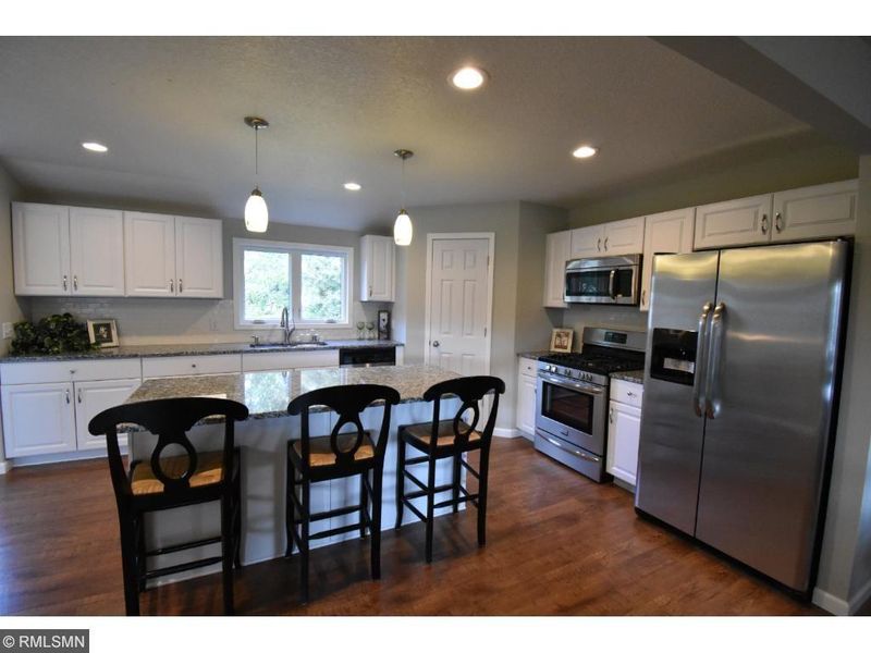 1000 81st Ave N, Brooklyn Park, MN 55444
