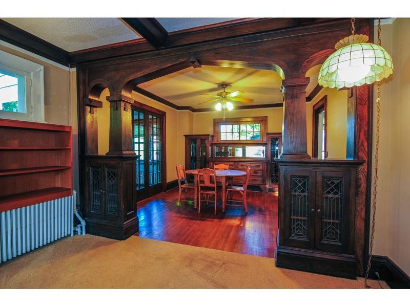 1725 Ashland Ave, Saint Paul, MN 55104