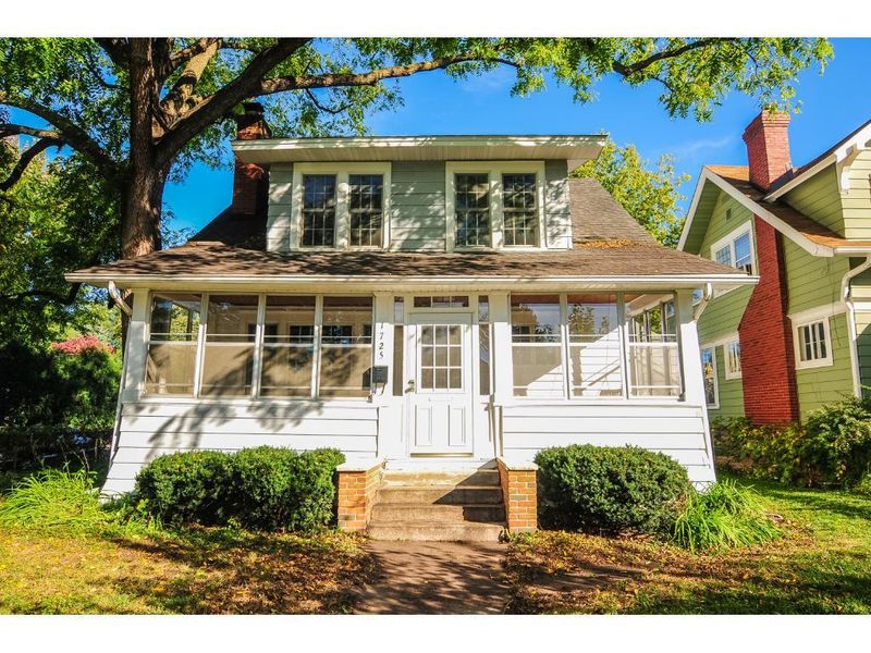 1725 Ashland Ave, Saint Paul, MN 55104