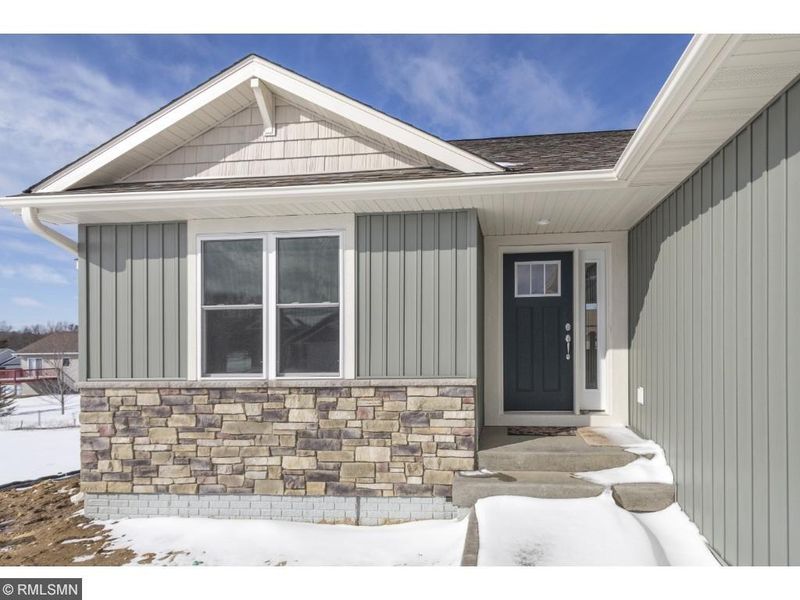 2041 Lexi St, River Falls, WI 54022