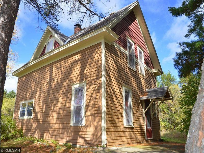 303 7th Ave, Nevis, MN 56467