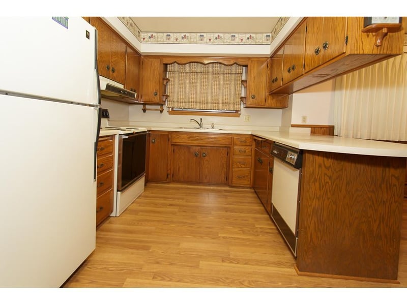 624 Kim Ave, Hamburg, MN 55339