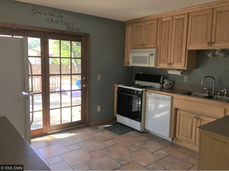 26418 8th Street Cir, Zimmerman, MN 55398