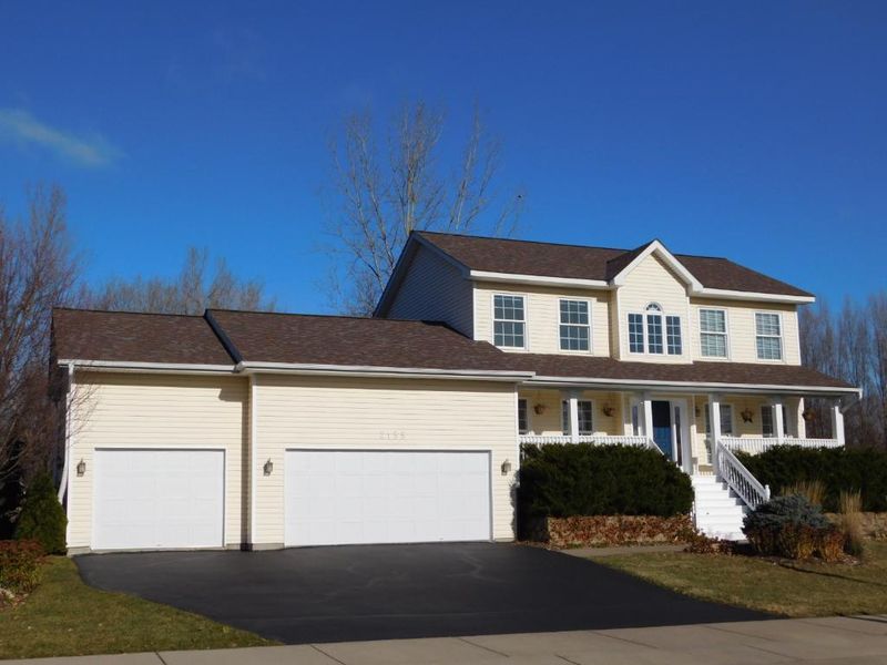 2155 63rd St E, Inver Grove Heights, MN 55077