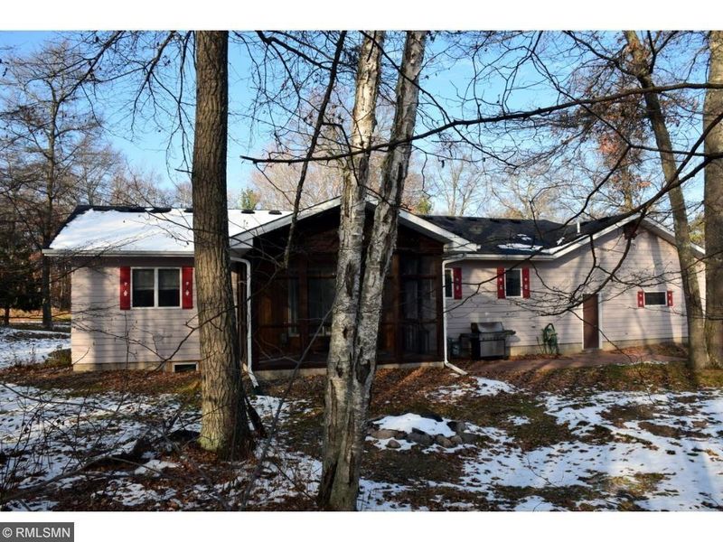 8527 Eagle Ln, Pequot Lakes, MN 56472