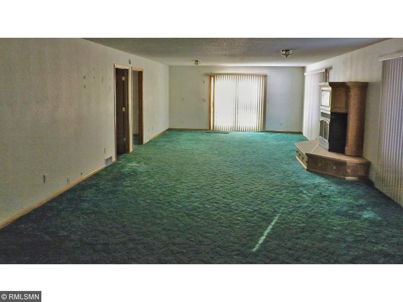 18134 River Rd, Grand Rapids, MN 55744