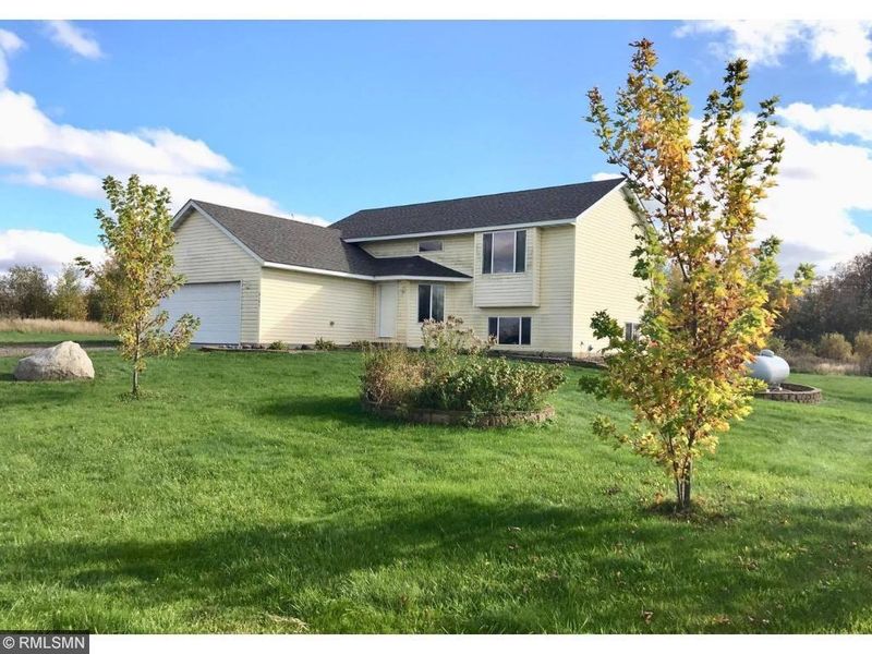 7181 133rd St, Milaca, MN 56353