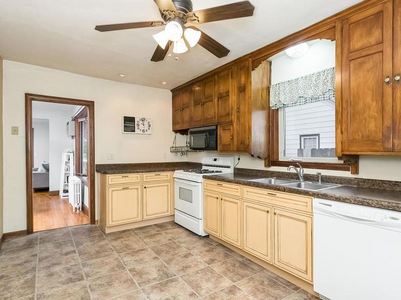 3972 Tyler St NE, Columbia Heights, MN 55421