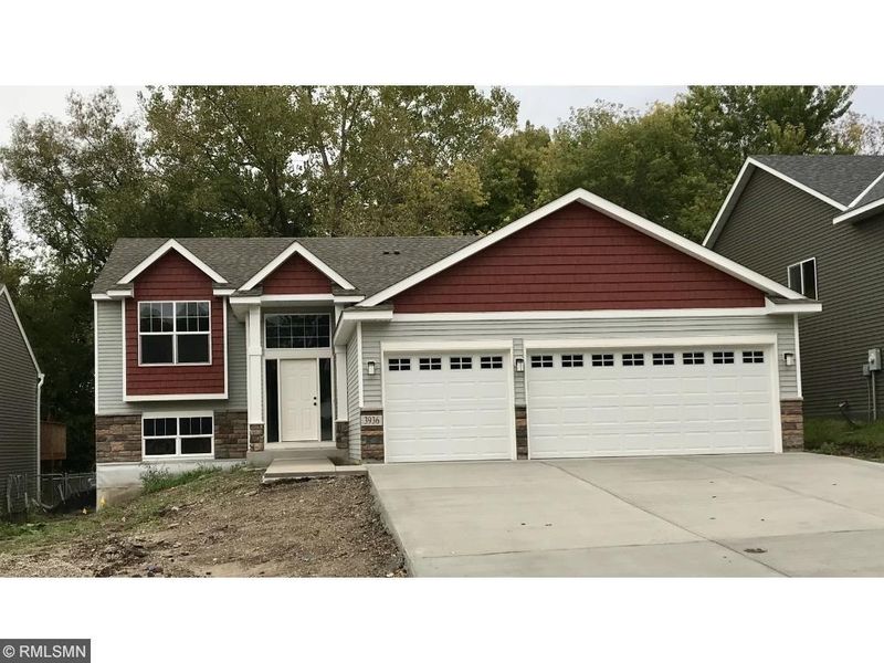3936 Douglas Dr N, Crystal, MN 55422