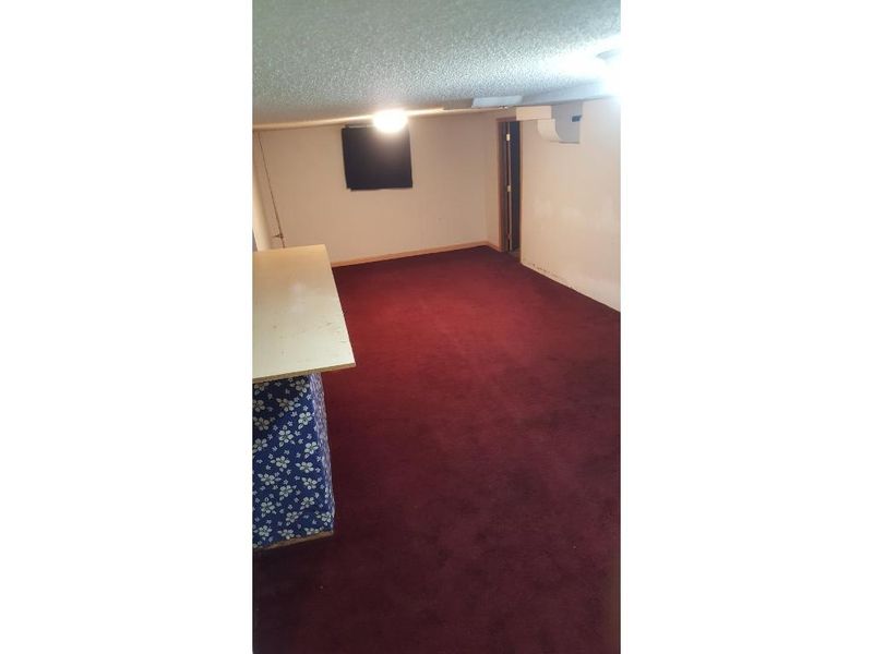 193 Wheelock Pw E, Saint Paul, MN 55117