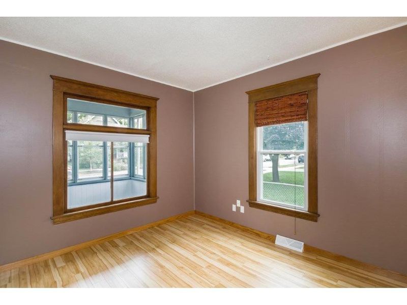1330 Buchanan St NE, Minneapolis, MN 55413