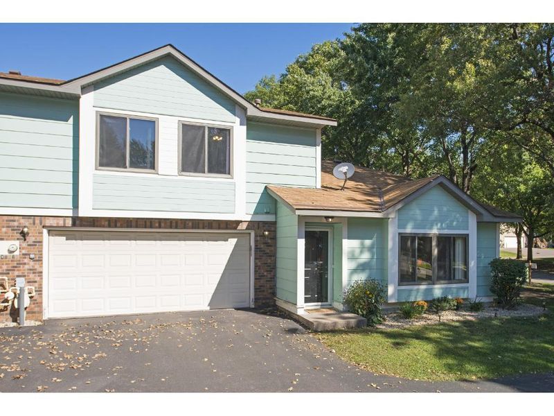 7 Shady Way, Circle Pines, MN 55014