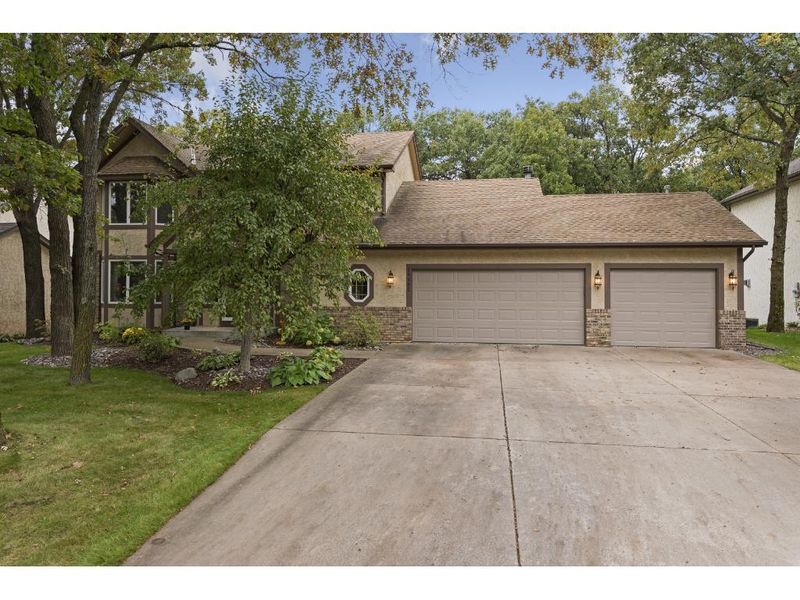 14182 Uplander St NW, Andover, MN 55304