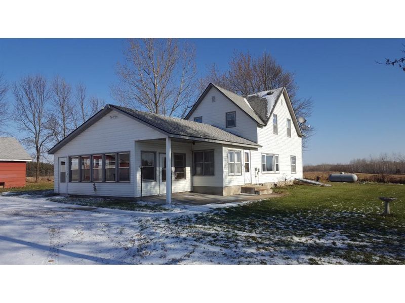 16902 173rd St, Little Falls, MN 56345