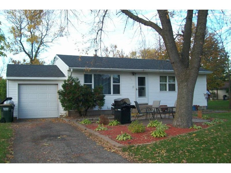 224 1st St NE, Richmond, MN 56368